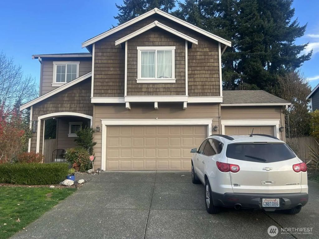 437 20th Street Nw, Puyallup