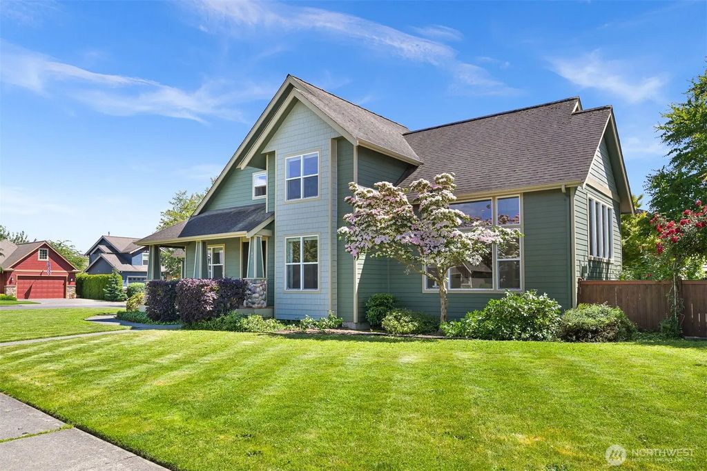 875 N Park Street, Lynden