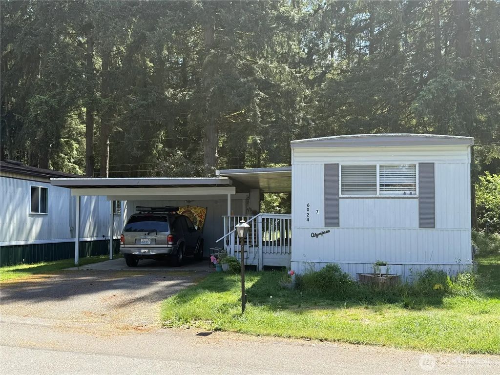6024 79th Street Ct E 7, Puyallup