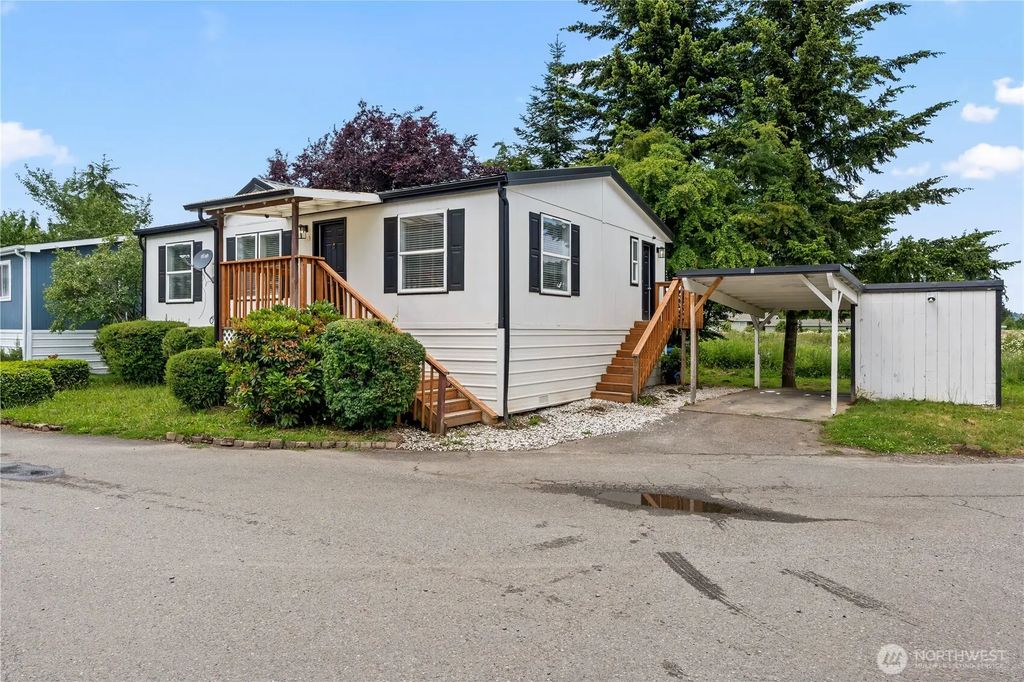 1112 Long Road 5, Centralia