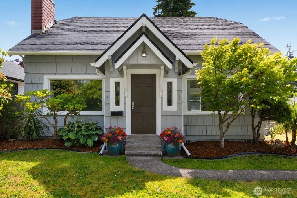 520 N Church Street, Montesano