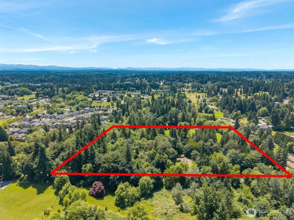 2703 25th Street Sw, Puyallup