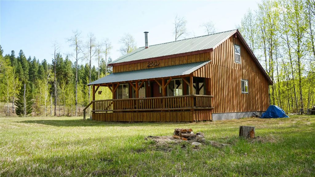 240 Old Railroad Road, Oroville