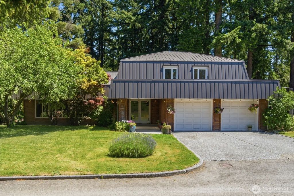 3050 Se Mullenix Road, Port Orchard