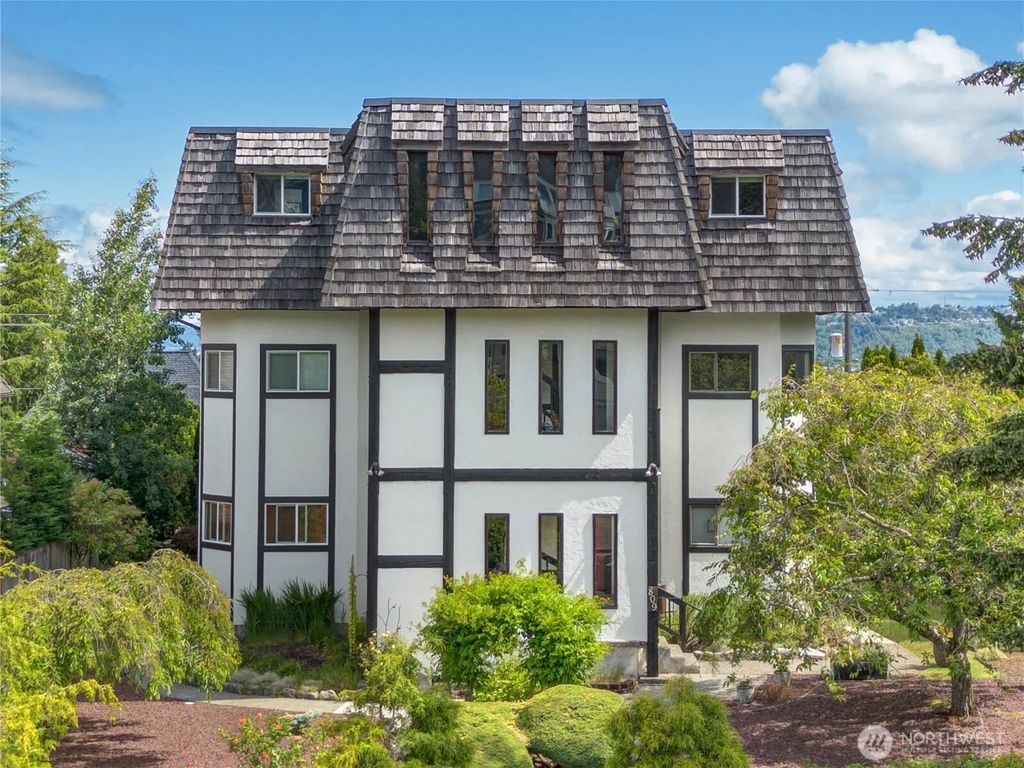 809 N G Street 201, Tacoma
