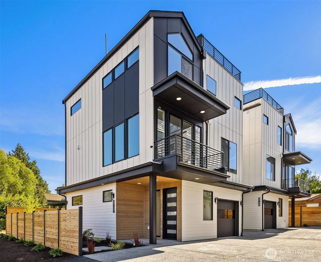 9739 12th Avenue Nw, Seattle