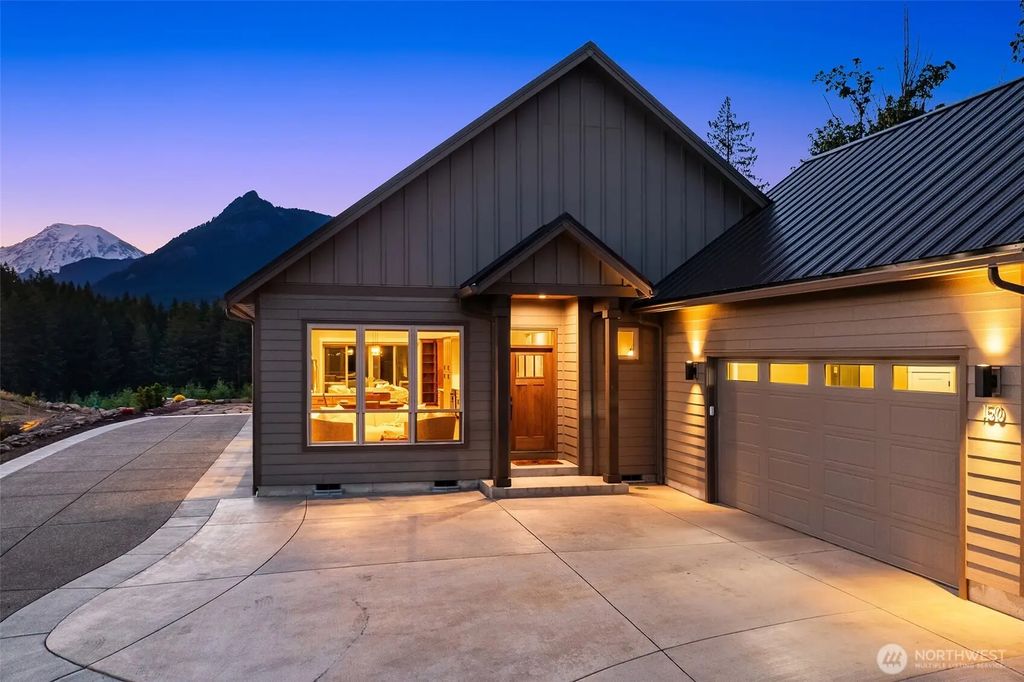 150 Burl Lane, Packwood