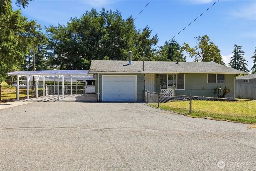 11407 Farwest Drive Sw, Lakewood
