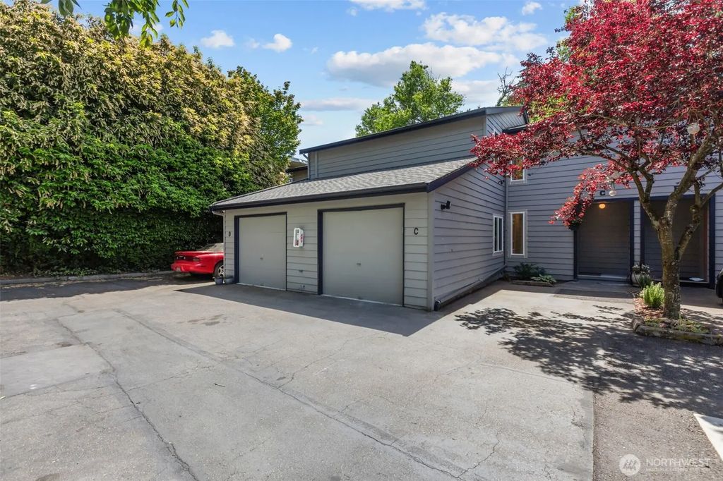 15628 8th Avenue Sw C, Burien