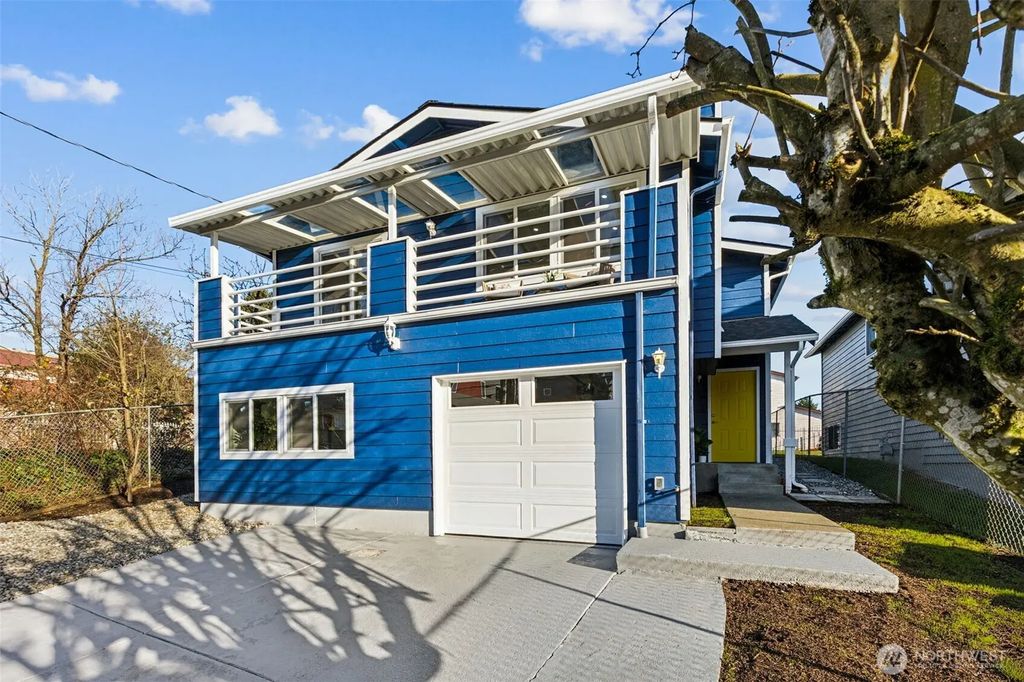 7002 42nd Avenue S, Seattle