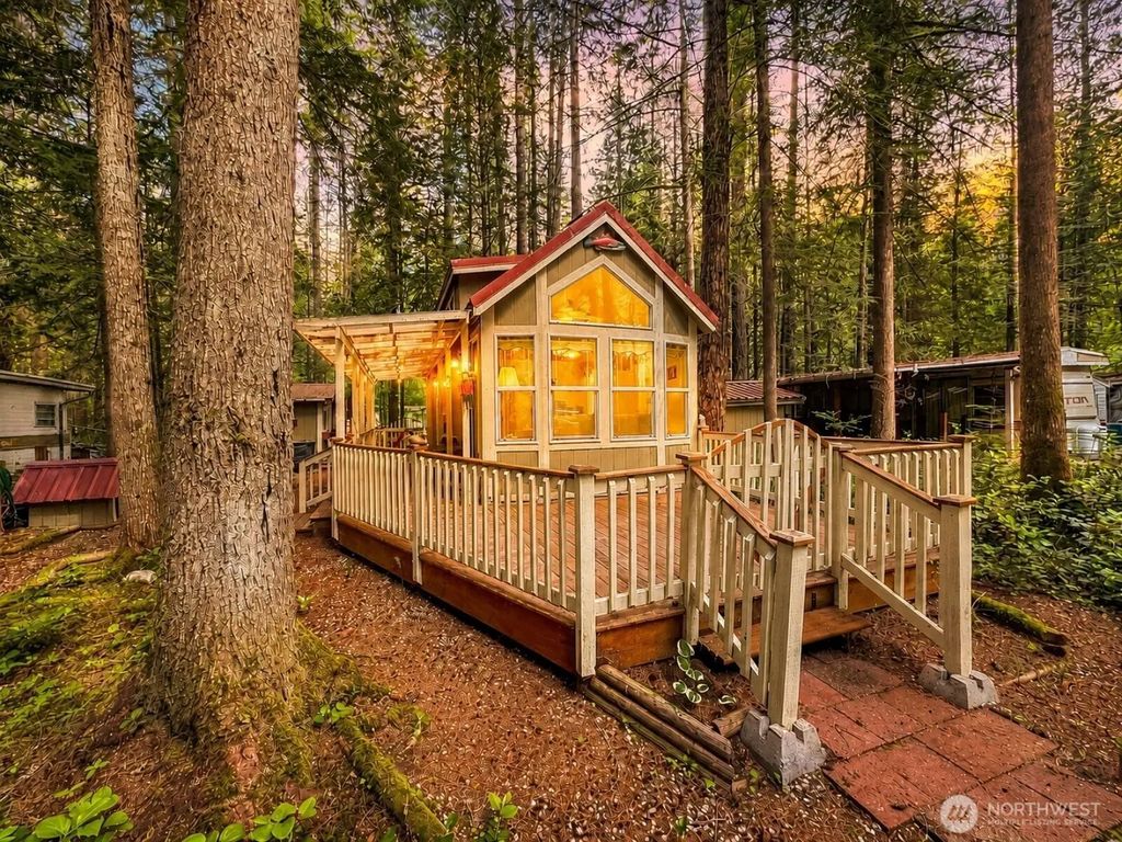 86 3 Sunset Circle, Deming
