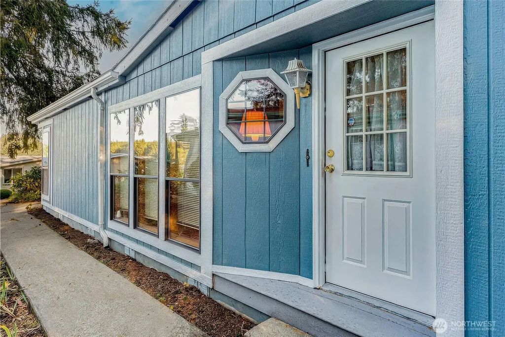 574 Nw Silver Glen Lane 41, Bremerton