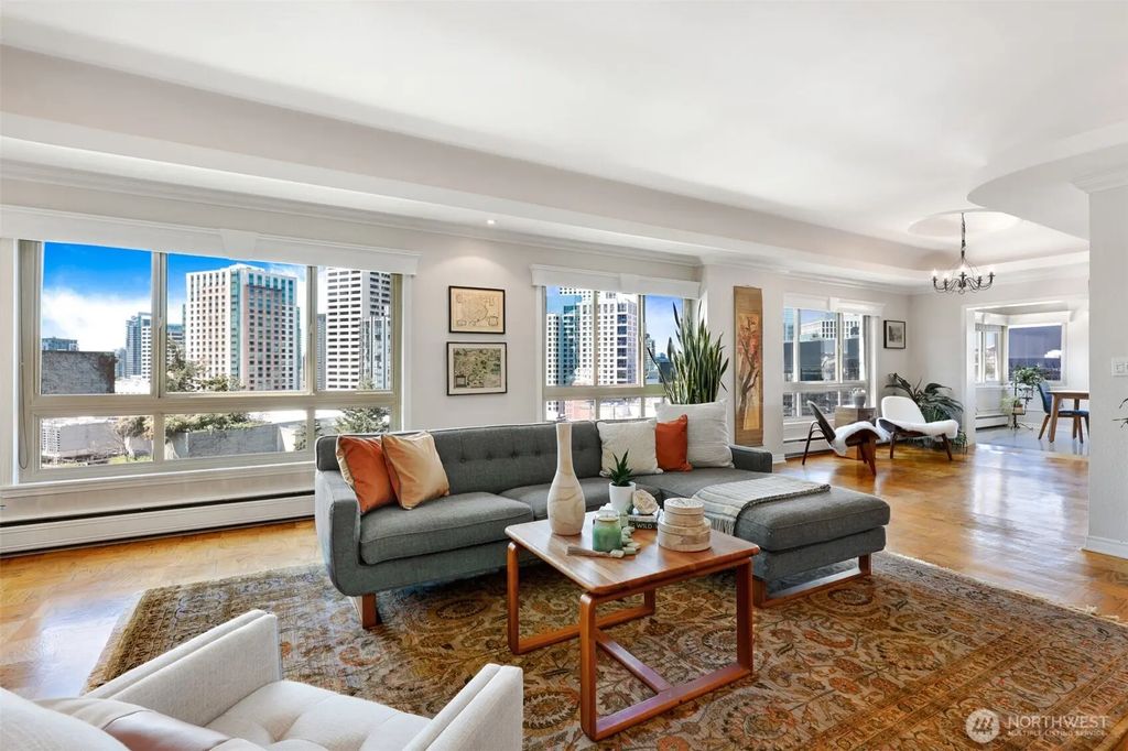 1400 Hubbell Place Ph110, Seattle