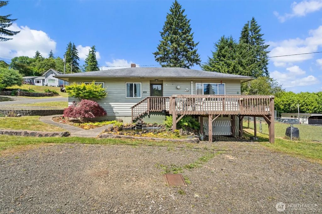 829 Jackson Avenue, Raymond