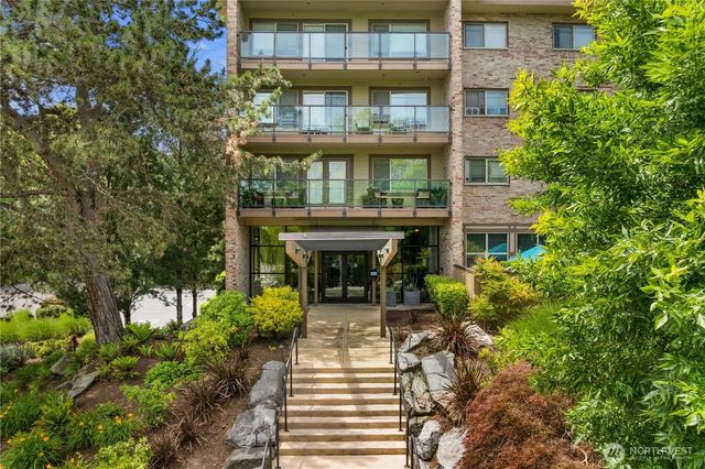 511 100th Avenue Ne 109, Bellevue