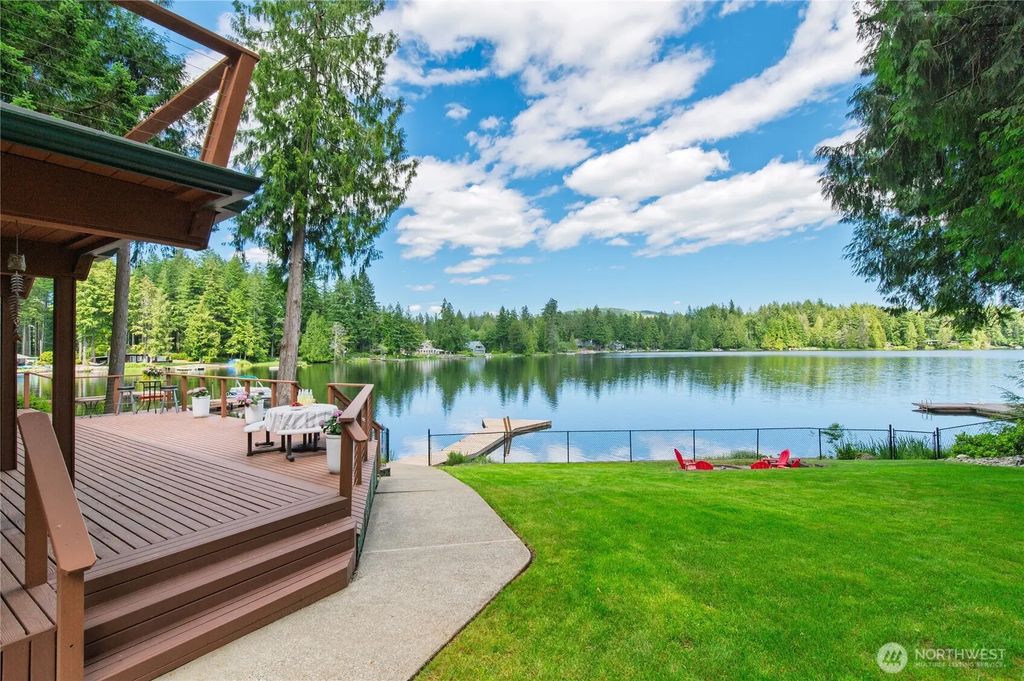 4694 Panther Lake Road W, Bremerton