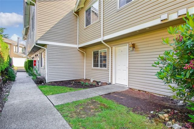 2100 S 336th Street Q3, Federal Way