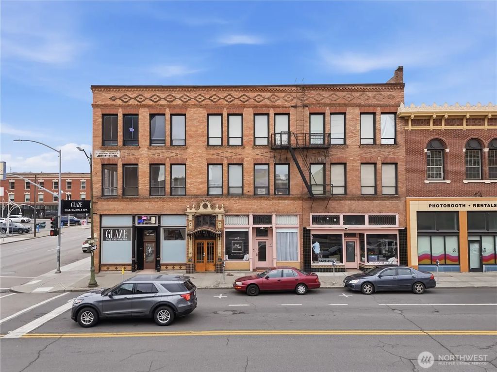 176 S Howard Street, Spokane