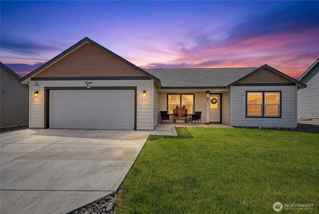 919 N Washington Court, Moses Lake