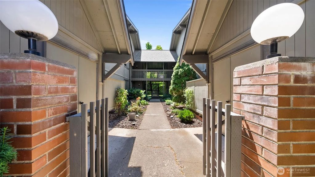 601 Village Way 53, Walla Walla