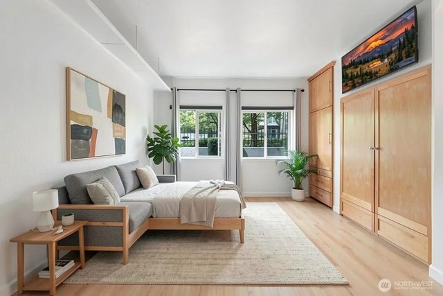 300 10th Avenue A110, Seattle