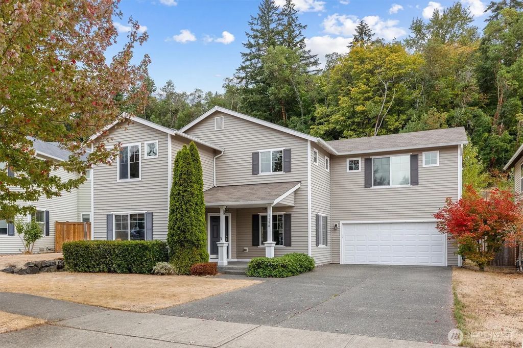 1190 Swan Loop, Dupont