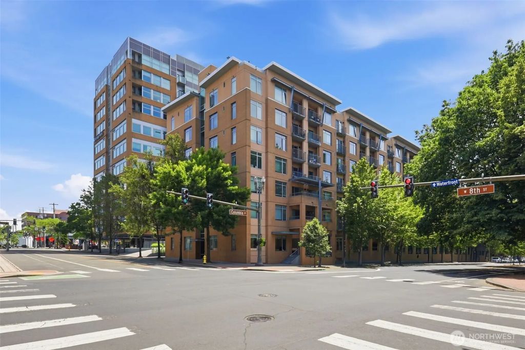 701 Columbia Street 612, Vancouver