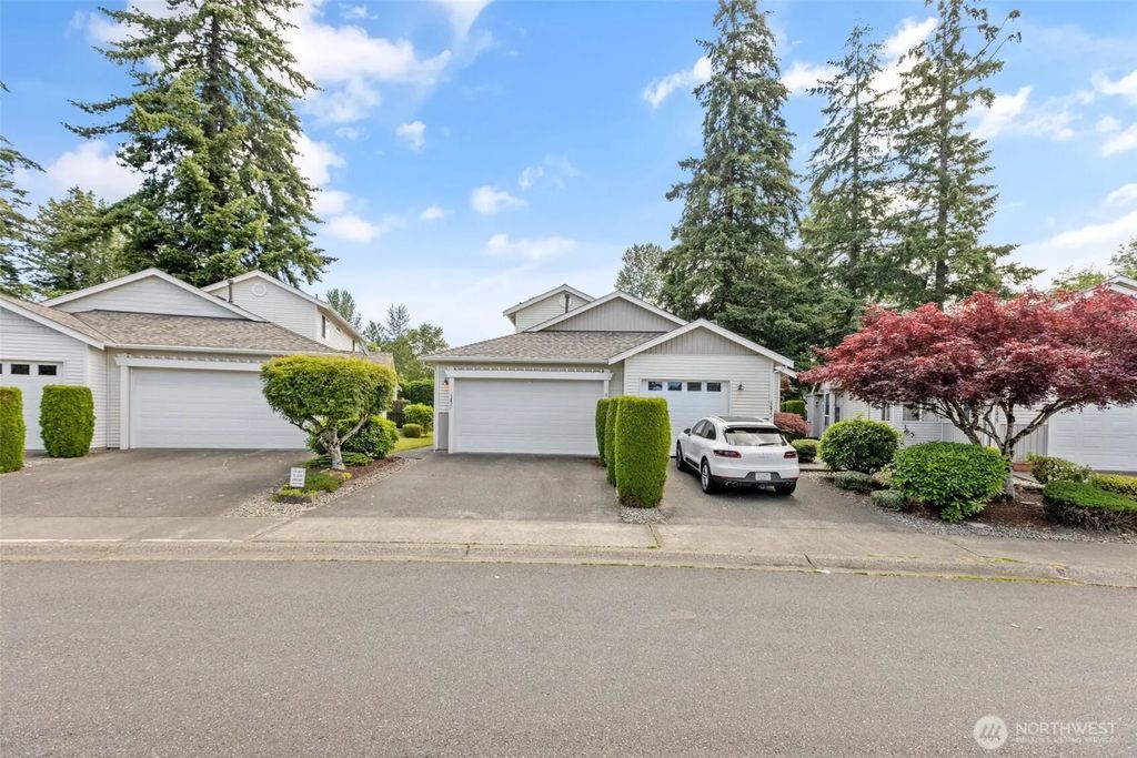 12421 63rd Avenue E, Puyallup