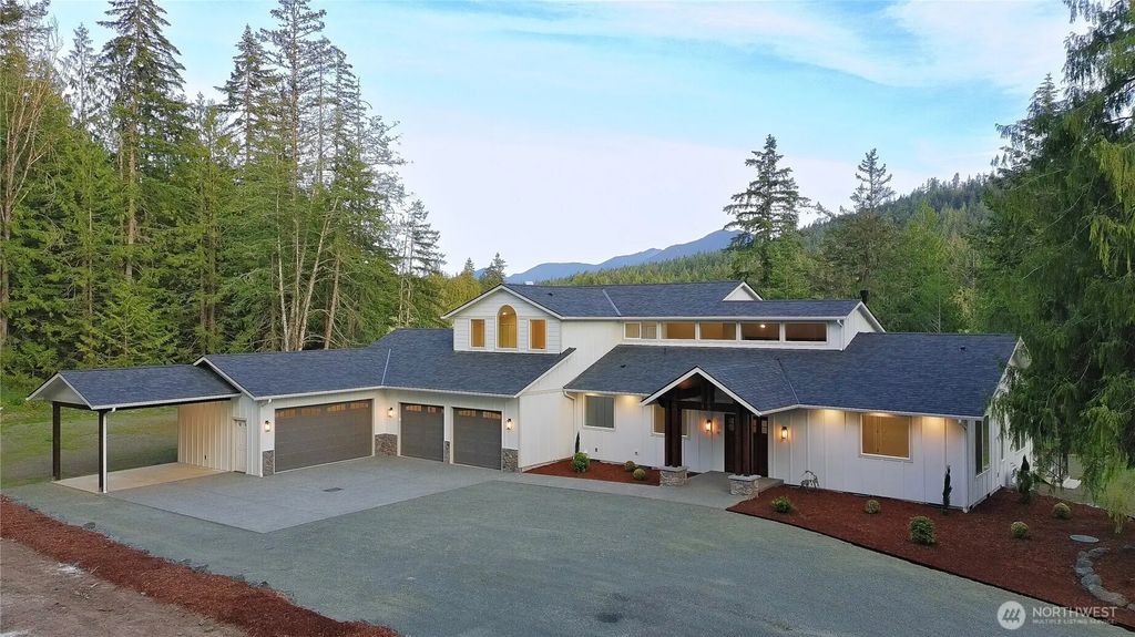 138 Lostwood Lane, Sequim