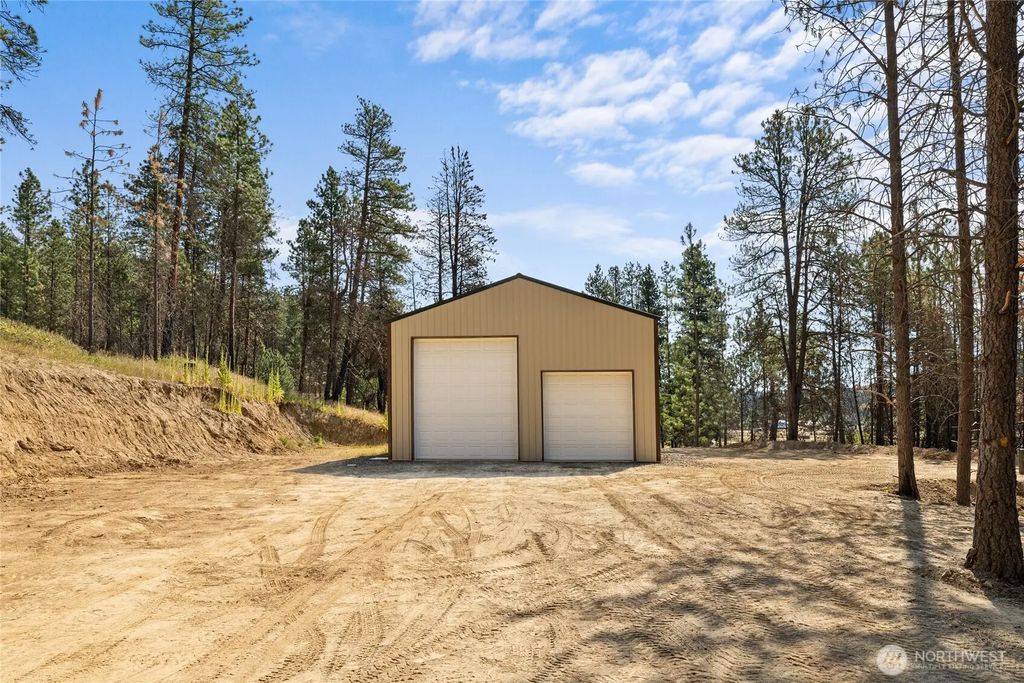4281 Red Bridge Road, Cle Elum