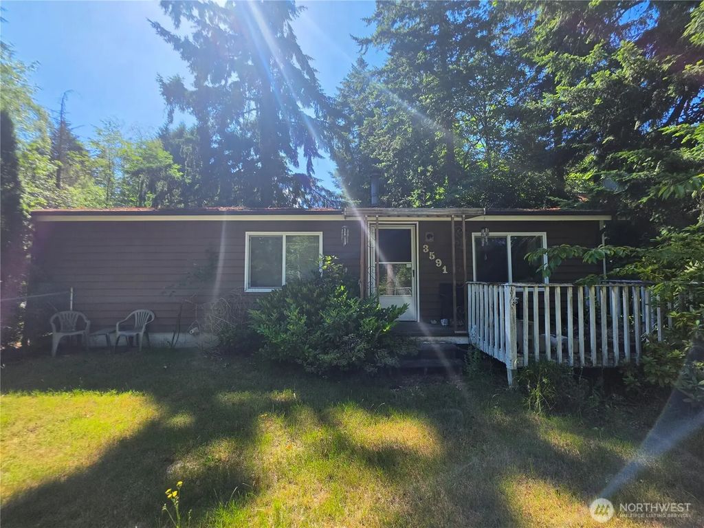 3591 Pine Road, Bremerton