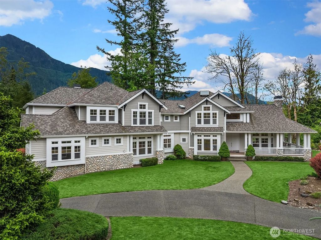 46605 Se 156th Place, North Bend