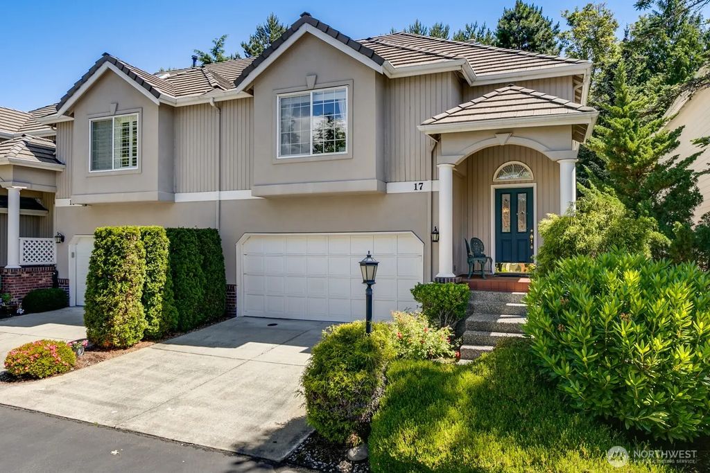 8221 53rd Avenue W 17d, Mukilteo