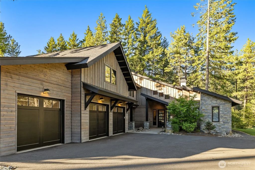 1280 Kokanee Loop, Cle Elum