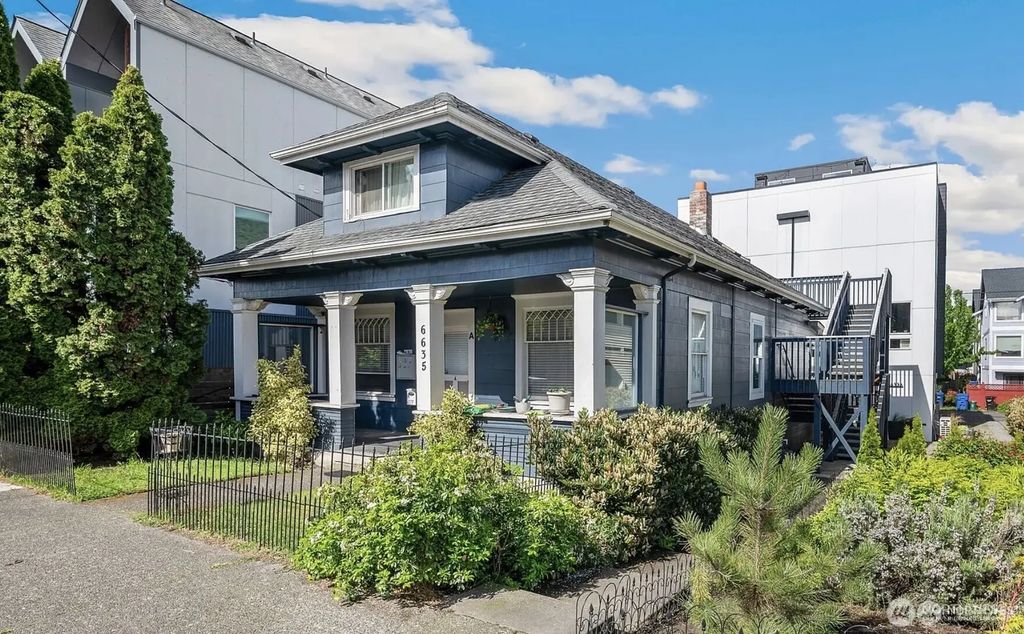6635 Carleton Avenue S, Seattle