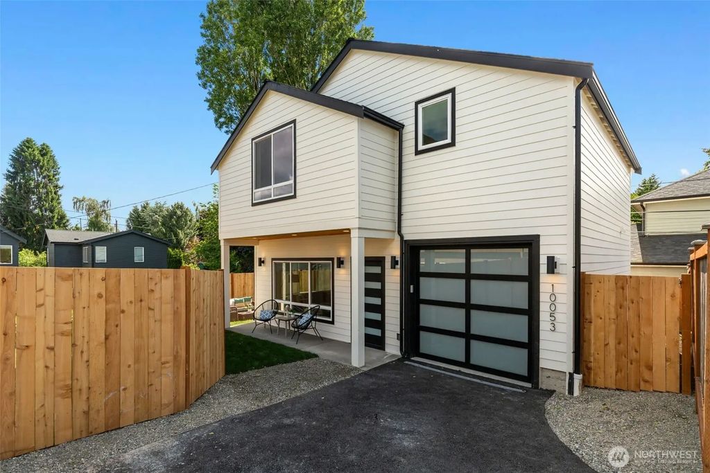 10053 8th Avenue Nw, Seattle