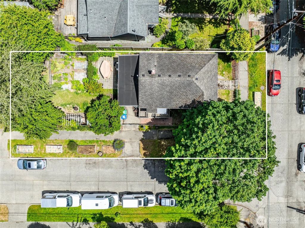 5050 50th Avenue Sw, Seattle