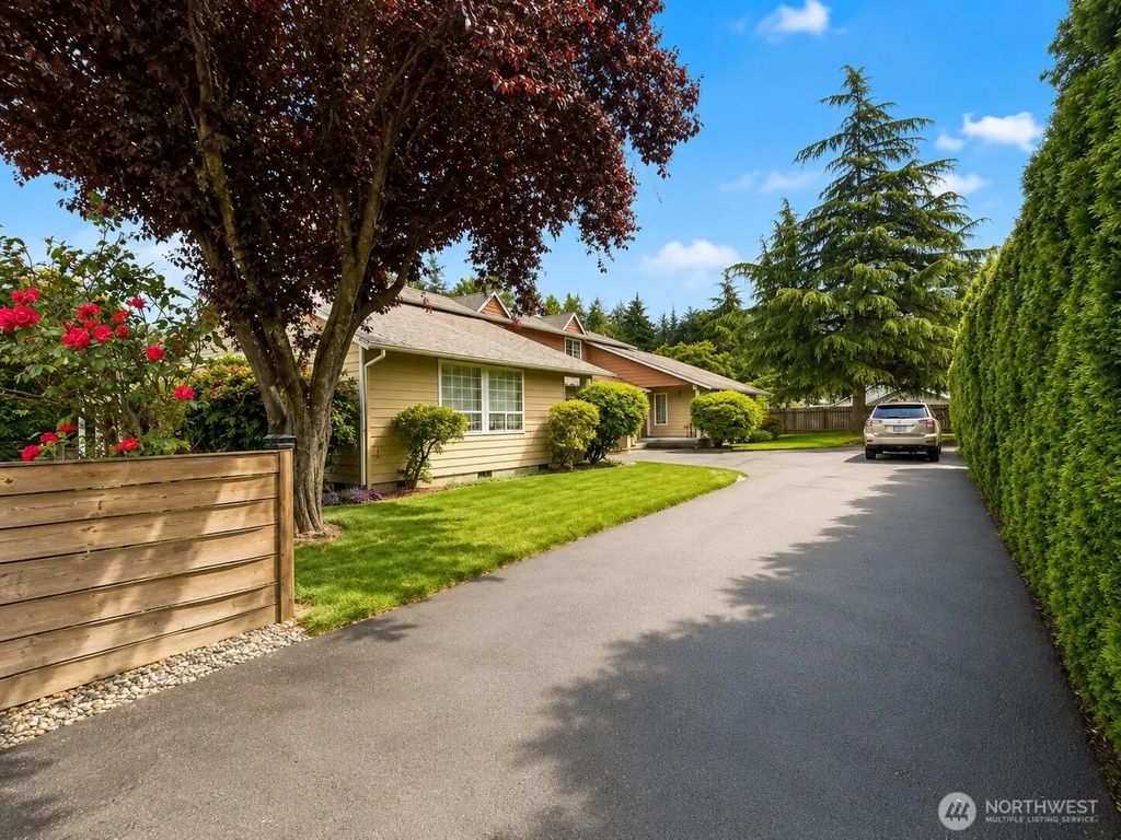219 7th Street Ne, Puyallup