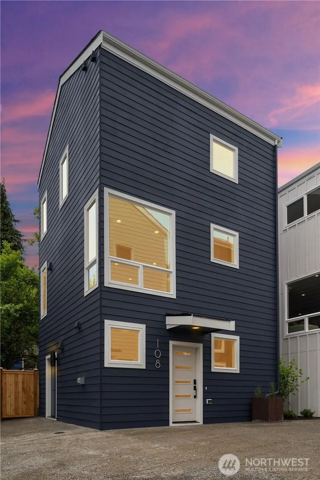 108 29th Avenue E, Seattle
