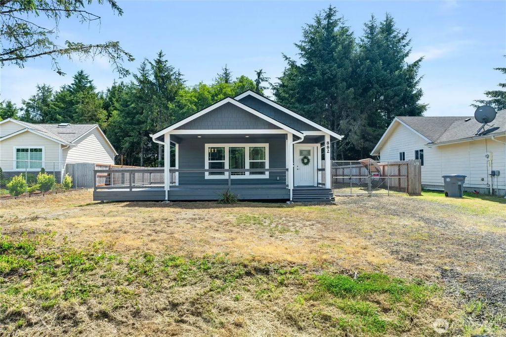 882 Vagabond Avenue Sw, Ocean Shores