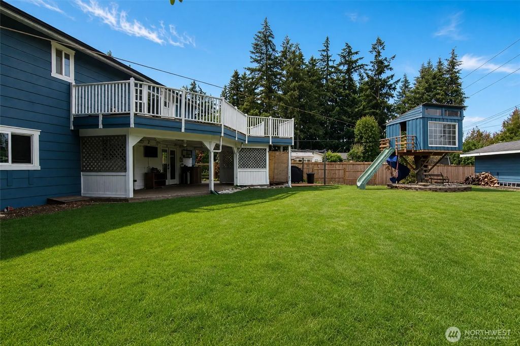 210 Shadow Lane Ne, Olympia