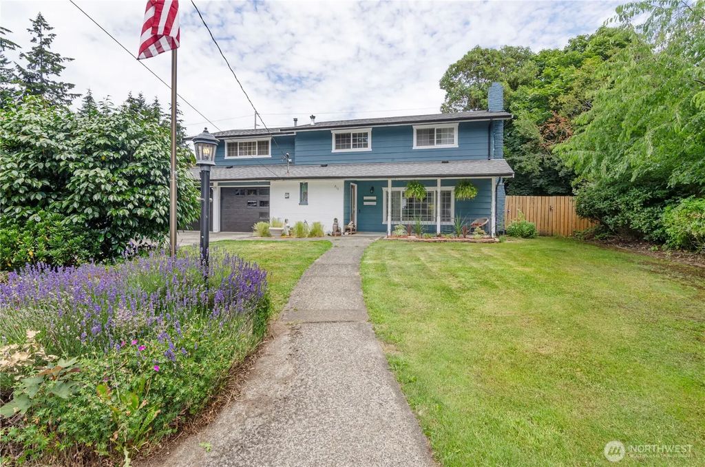 210 Shadow Lane Ne, Olympia