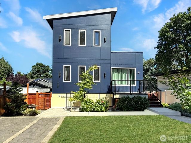 620 Stevens Avenue Nw, Renton
