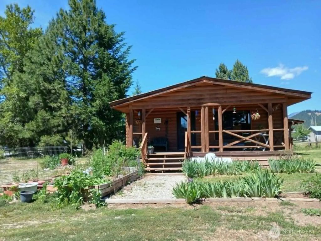 18555 Hazel Lane, Leavenworth