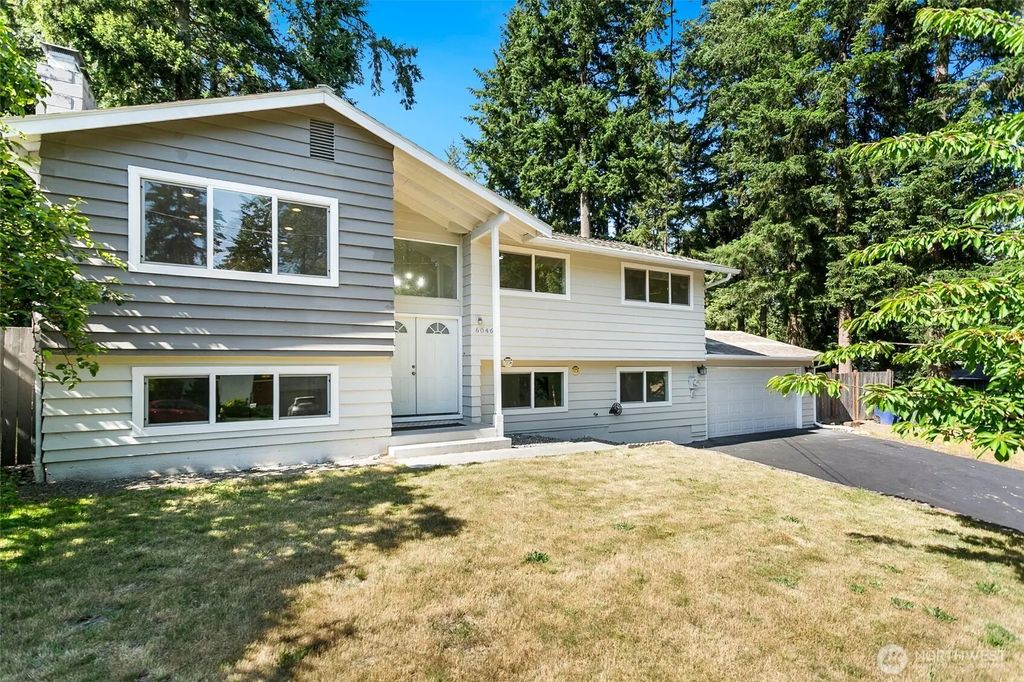 6046 Ne 204th Street, Kenmore