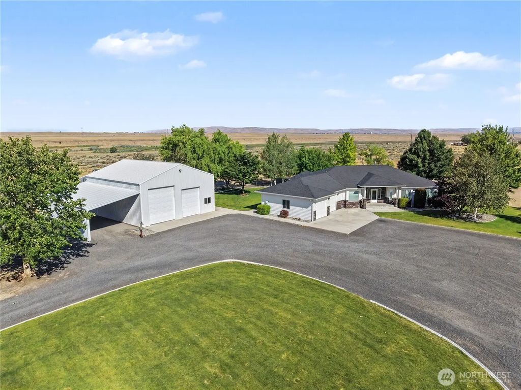 2328 Rd 10.2 Ne, Moses Lake