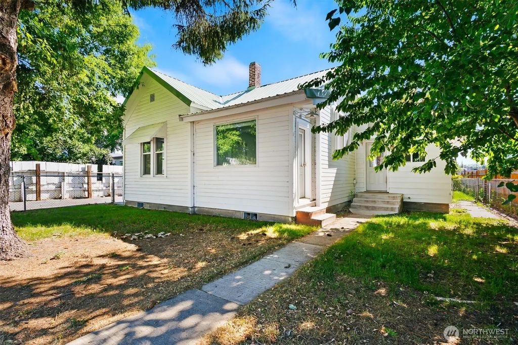 604 N Pacific Street, Ellensburg