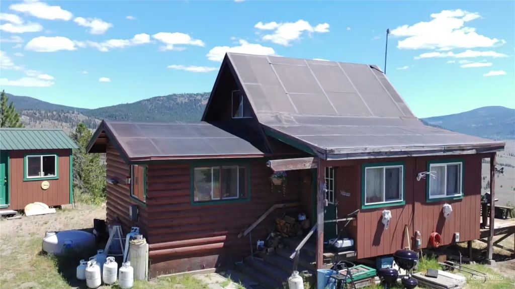 132 W Cayuse Mtn Road, Tonasket