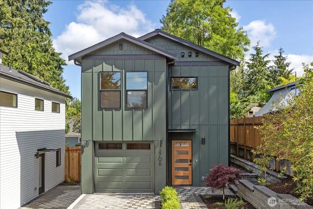3706 Ne 137th Street, Seattle