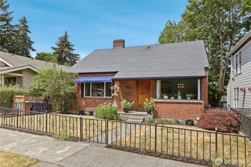 305 S 35th Street, Tacoma